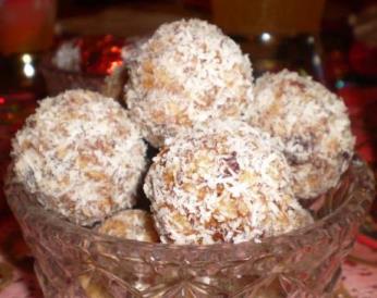 Date Nut Balls