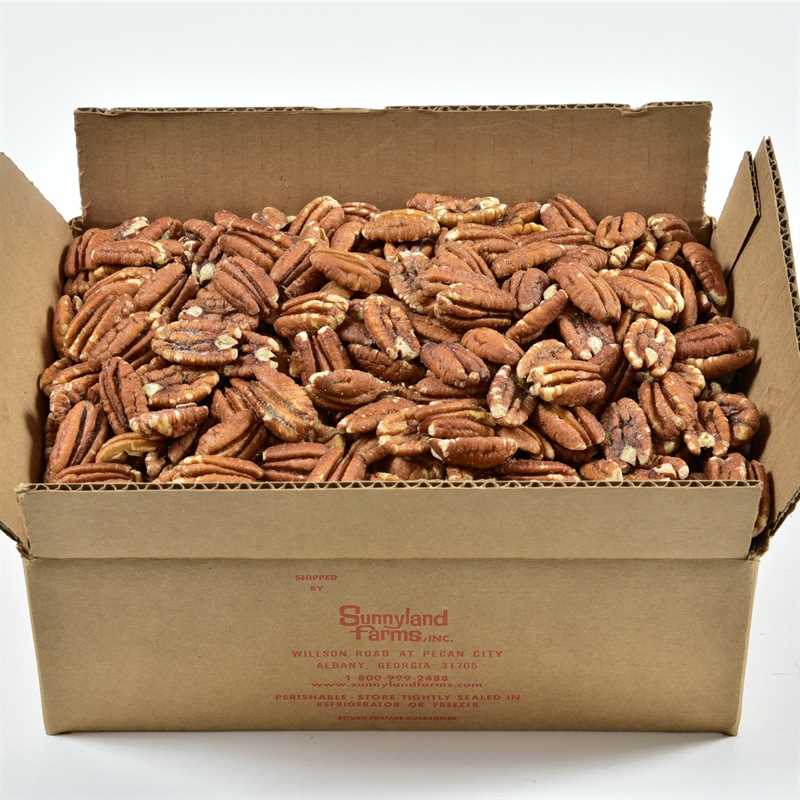 Mammoth Pecan Halves Toasted and Salted 61 Thumbnail 