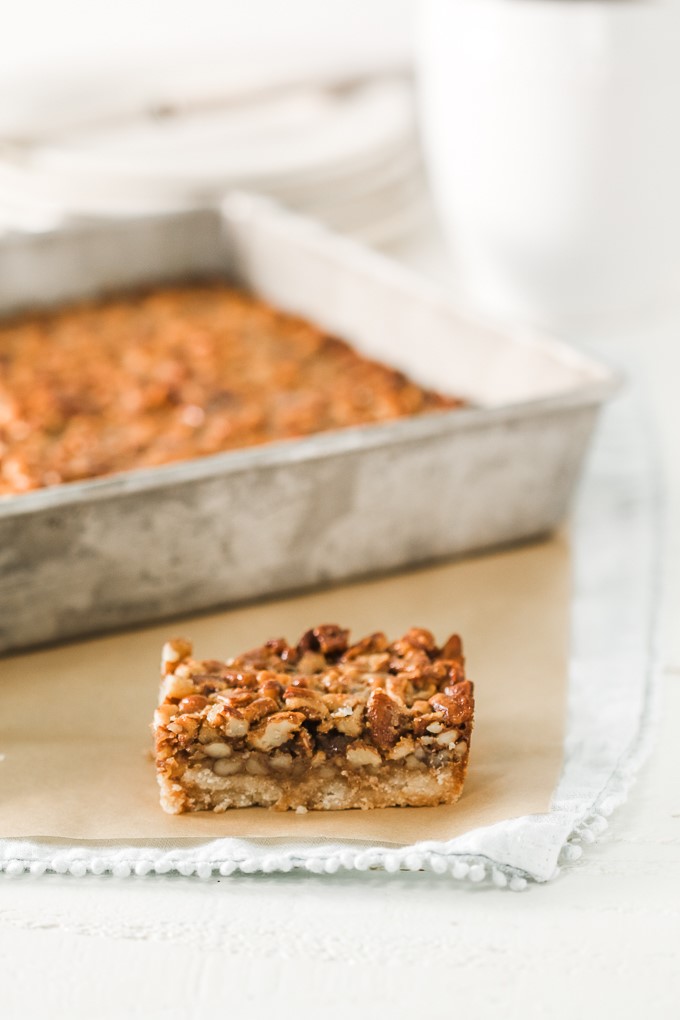 easy delicious pecan bars