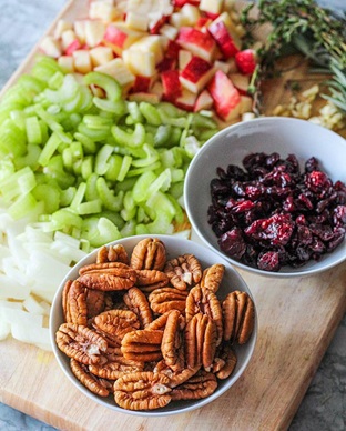 vegan stuffing with pecans cranberries