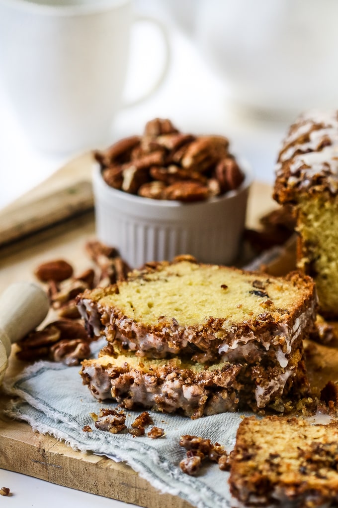 Lemon-Pecan Streusel Quick Bread: An Easy and Delicious Sweet Treat