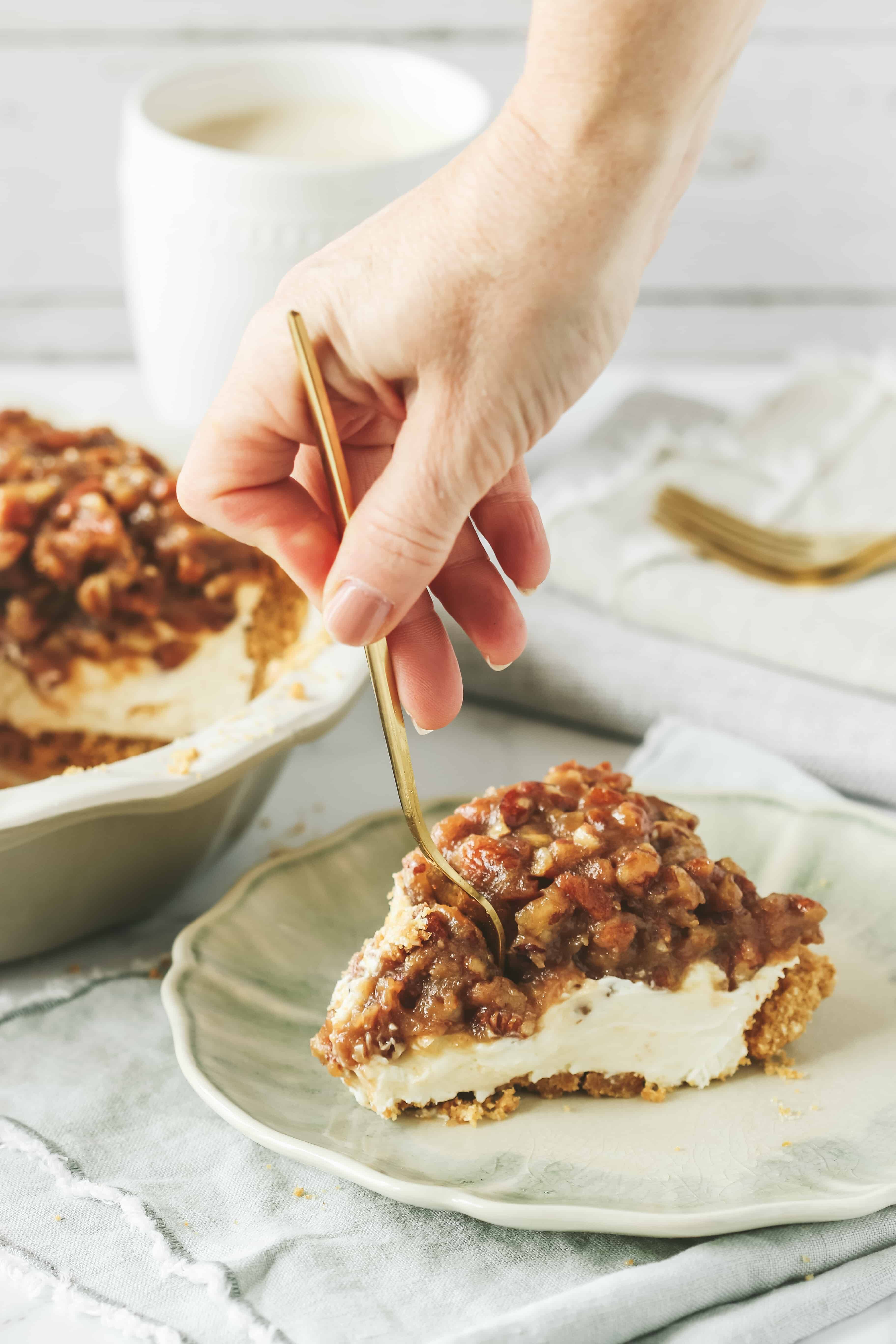 no-bake-pecan-pie-cheesecake