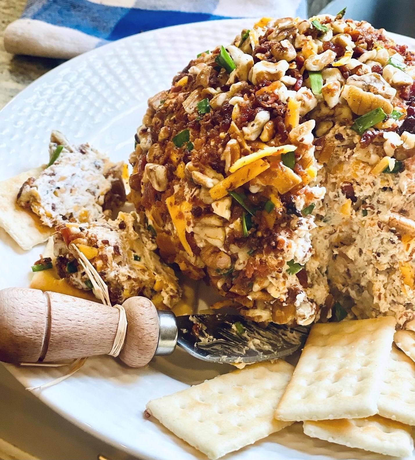 Savory Bacon Pecan Cheeseball Recipe (with Video)