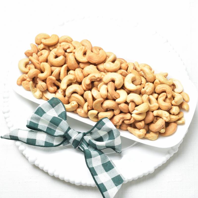 Jumbo Cashews Toasted - No Salt Detailed