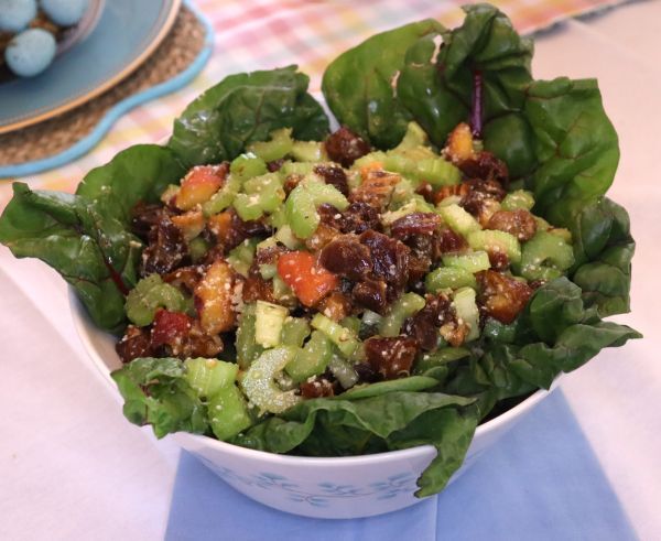 celery-dates-n-pecan-salad-with-honey-pecan-vinaigrette